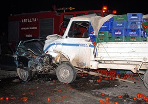 Eşini almaya giderken kazada yaşamını yitirdi
